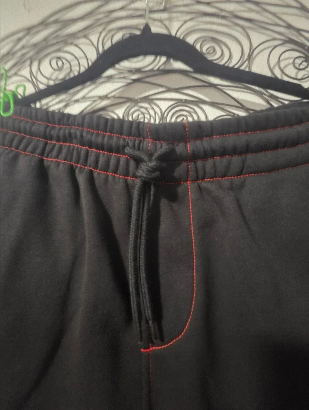 True Religion Men's 3XL Black Fleece Sweat Shorts Red Stitching NWT Drawstring